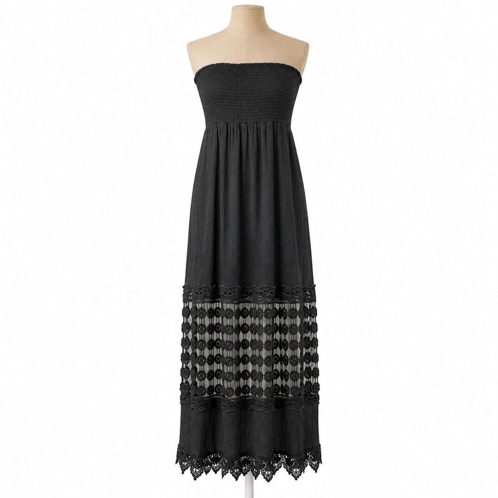 Y2K Crochet Lace Smocked Strapless Maxi Dress Size M Black Boho Resort Festival‎